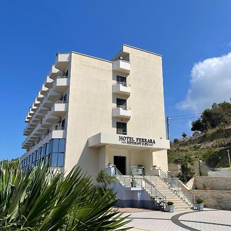 Hotel Ferrara Durrës 外观 照片