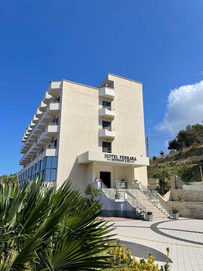 Hotel Ferrara Durrës 外观 照片