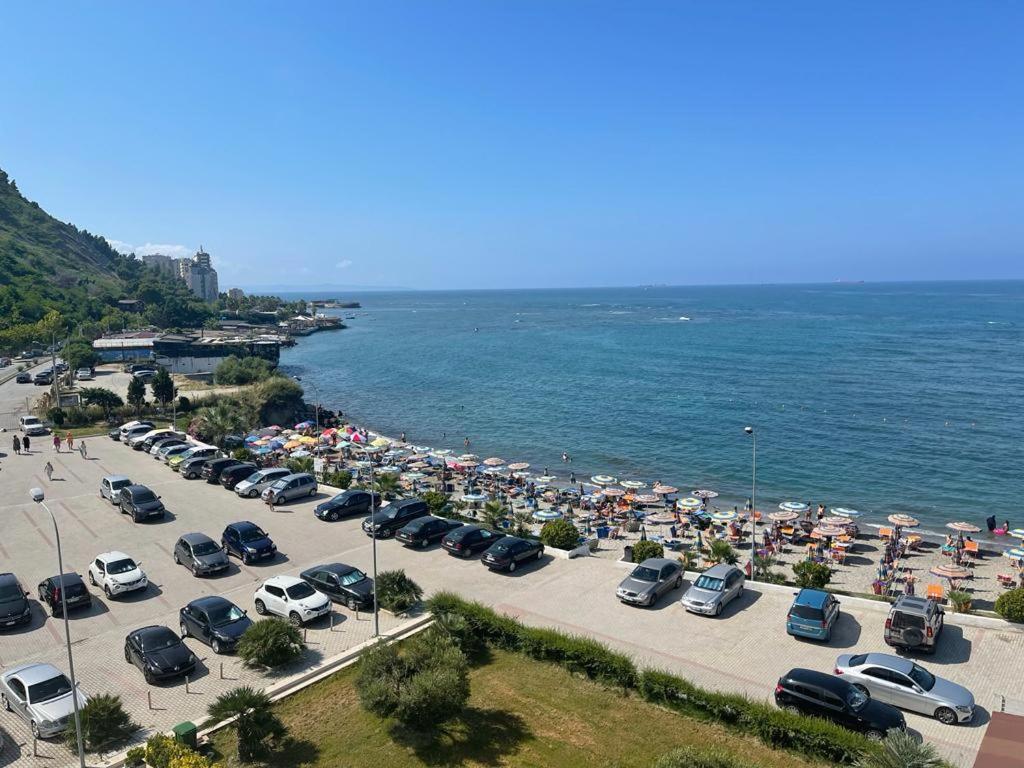 Hotel Ferrara Durrës 外观 照片