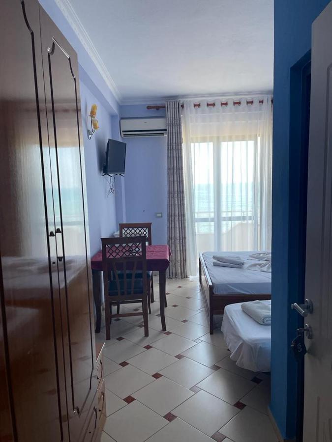 Hotel Ferrara Durrës 外观 照片